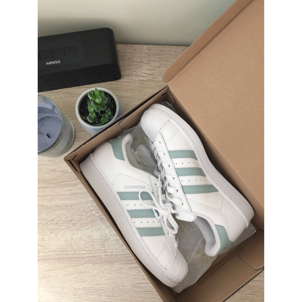 Mint deals color adidas