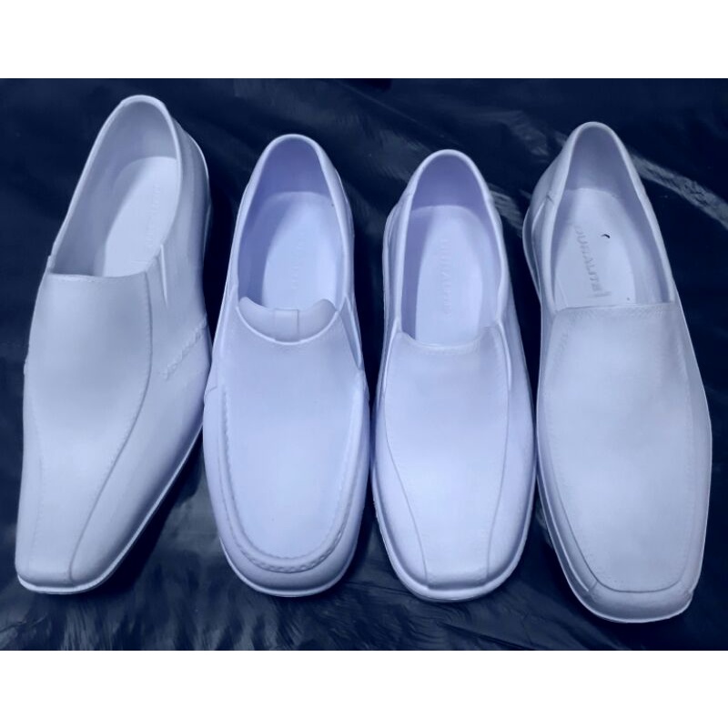 Plastic on sale rubber shoes