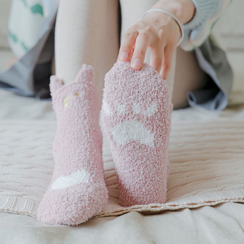 ZYZX Animal Fuzzy Slipper Socks for Women with Grips Winter Cosy Knit Cute  Fluffy Socks Non Slip Sherpa lining Fuzzy House Grips Socks Gifts