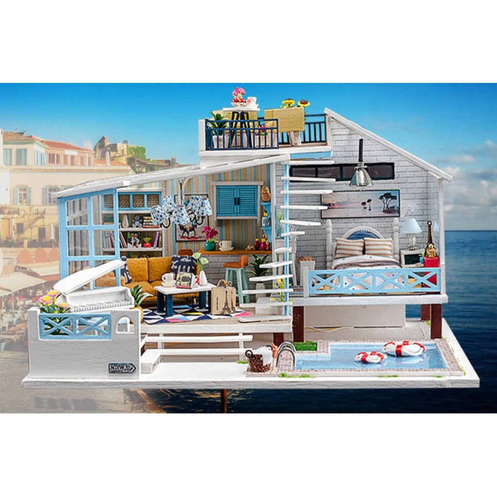 Miniature beach clearance house