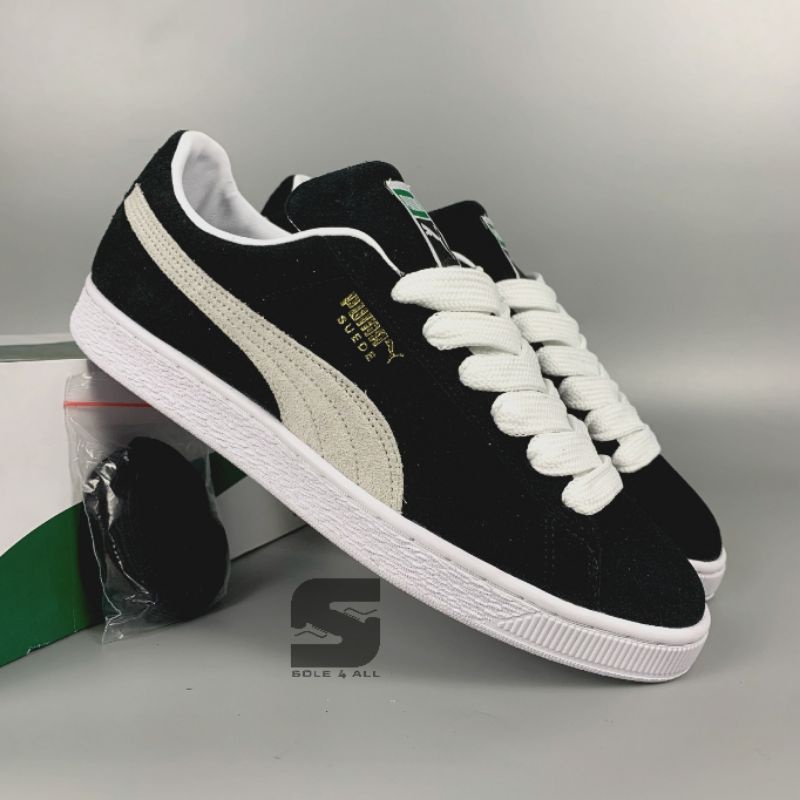 Puma suede black with sale white laces