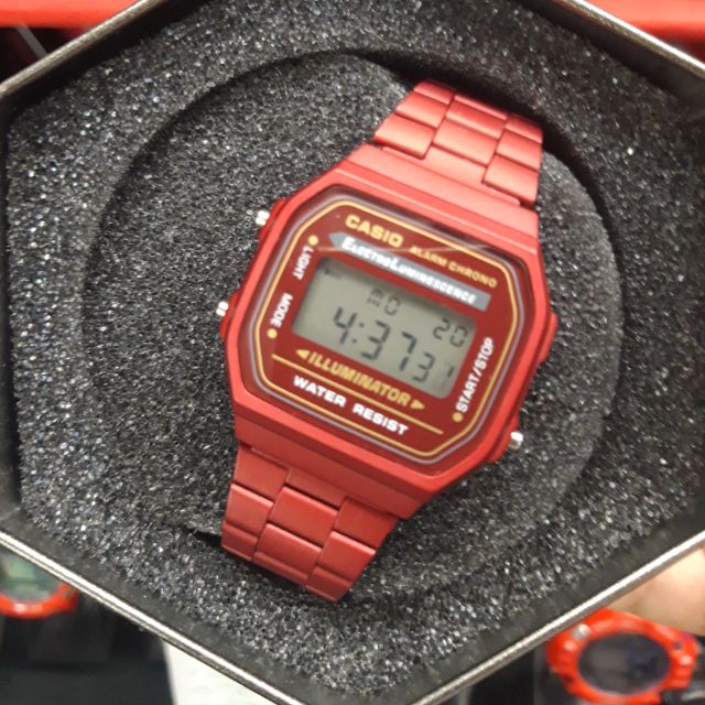 Casio matte store red vintage