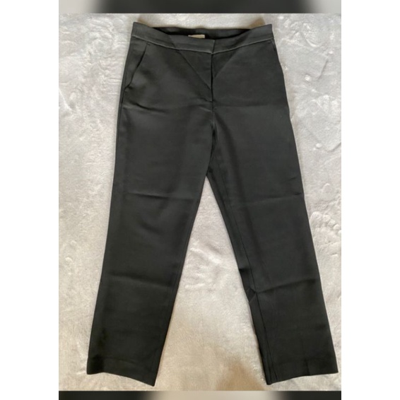 Trousers h and outlet m