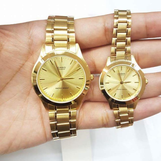 Shopee couple clearance watch