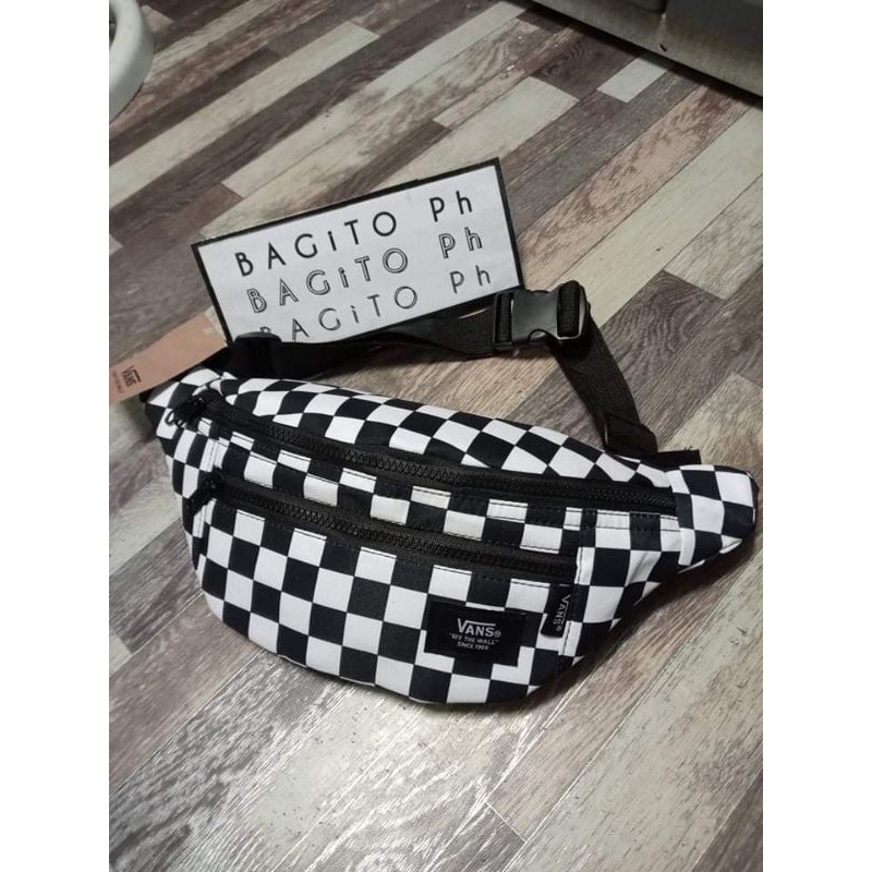 Vans checkerboard fanny pack sale