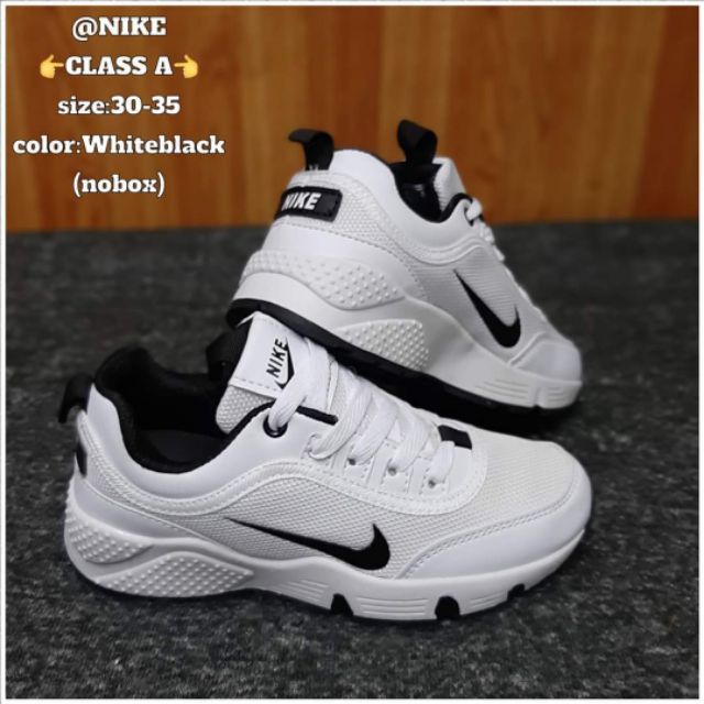 Nike store size 35