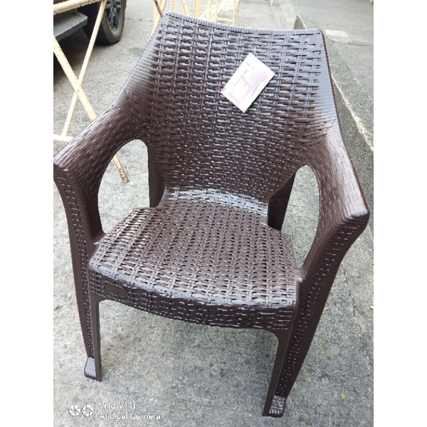 Jolly rattan deals chair