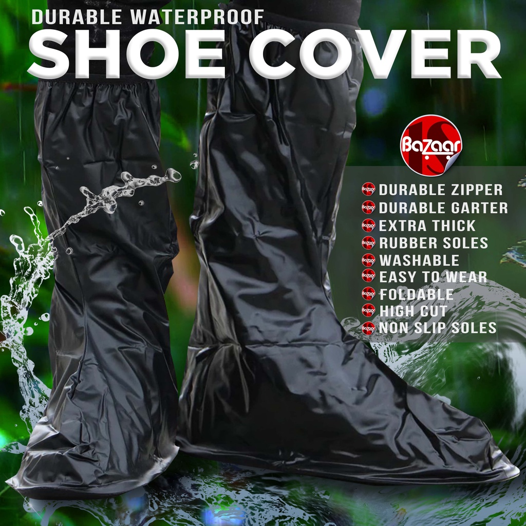 Raincoat with clearance shoe cover