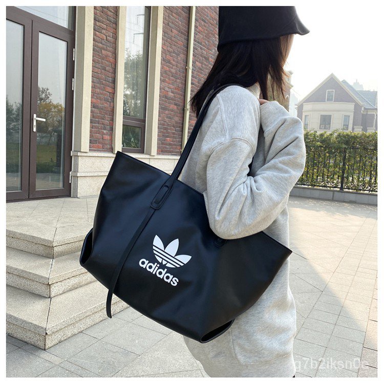 Adidas shopper bag clearance ladies