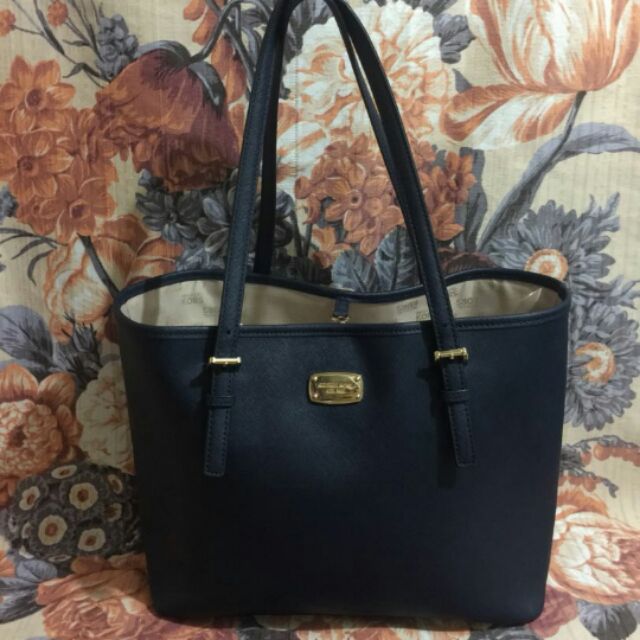 Used michael kors clearance handbags