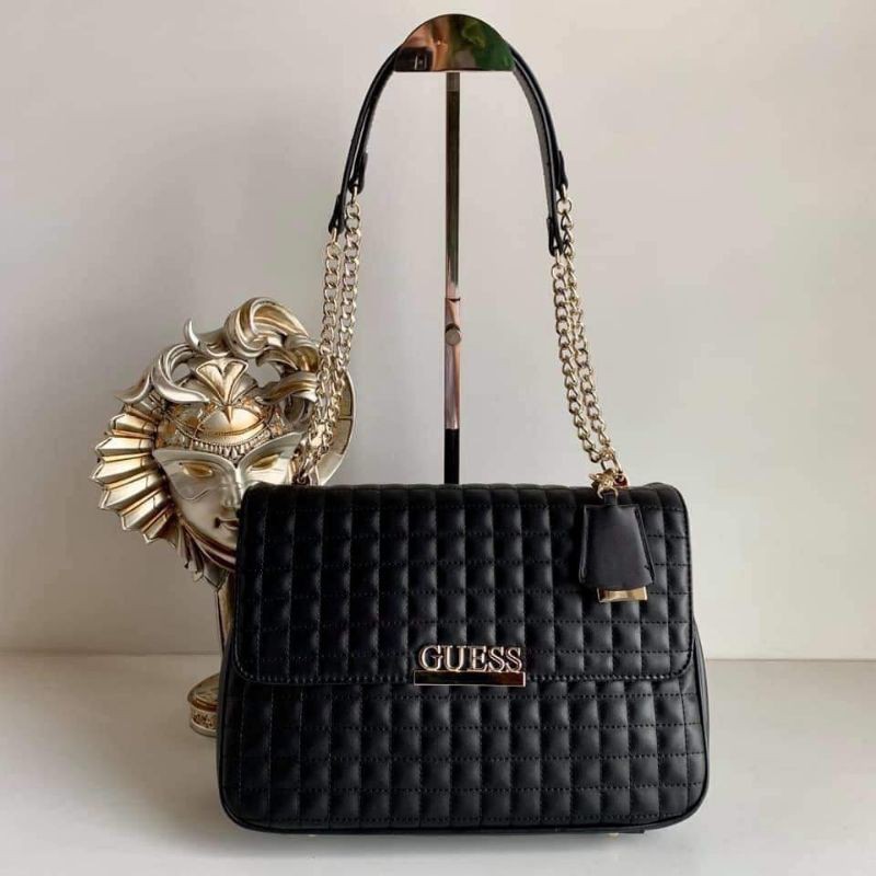 Guess hotsell bag price