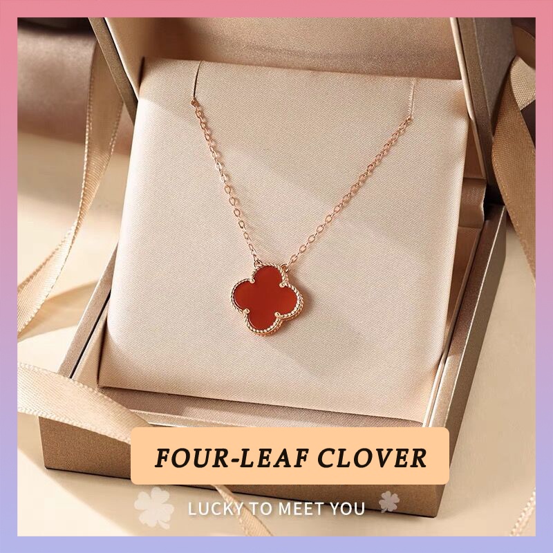 Rose gold four on sale leaf clover necklace