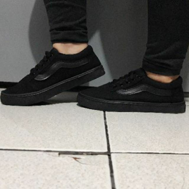 All black old school vans sale