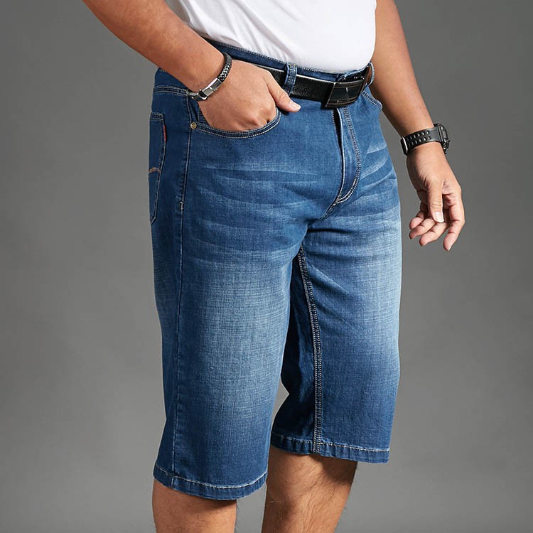 Shorts below outlet the knee