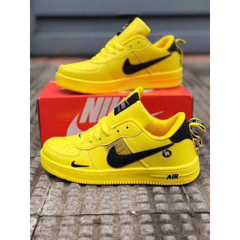 Nike shoes hot sale color yellow