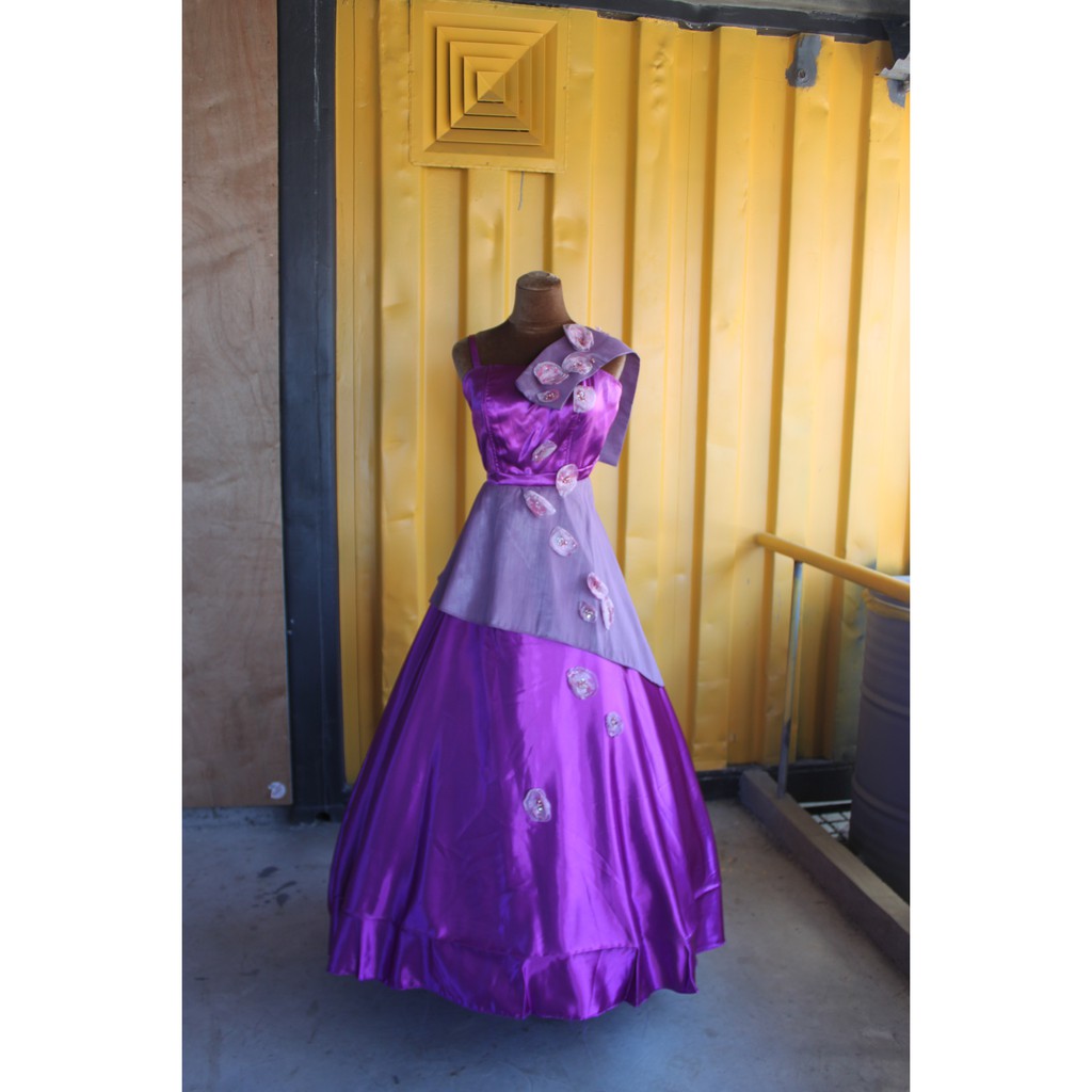 Used evening outlet gown