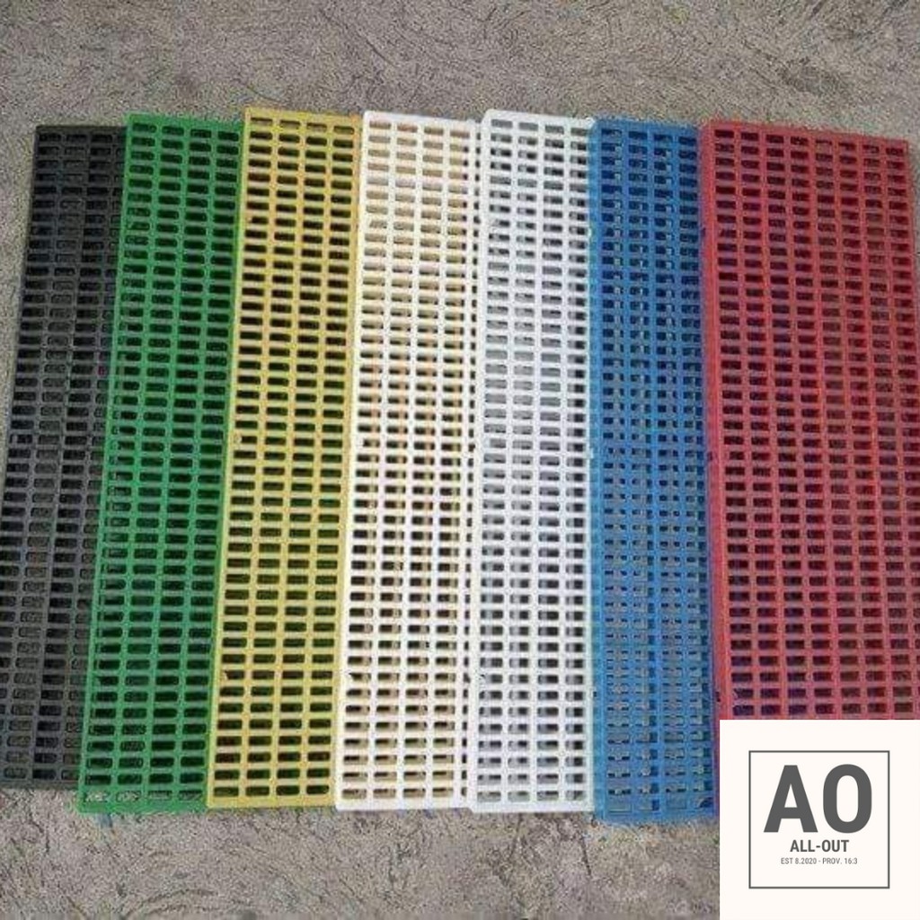 Plastic mat best sale for dog cage