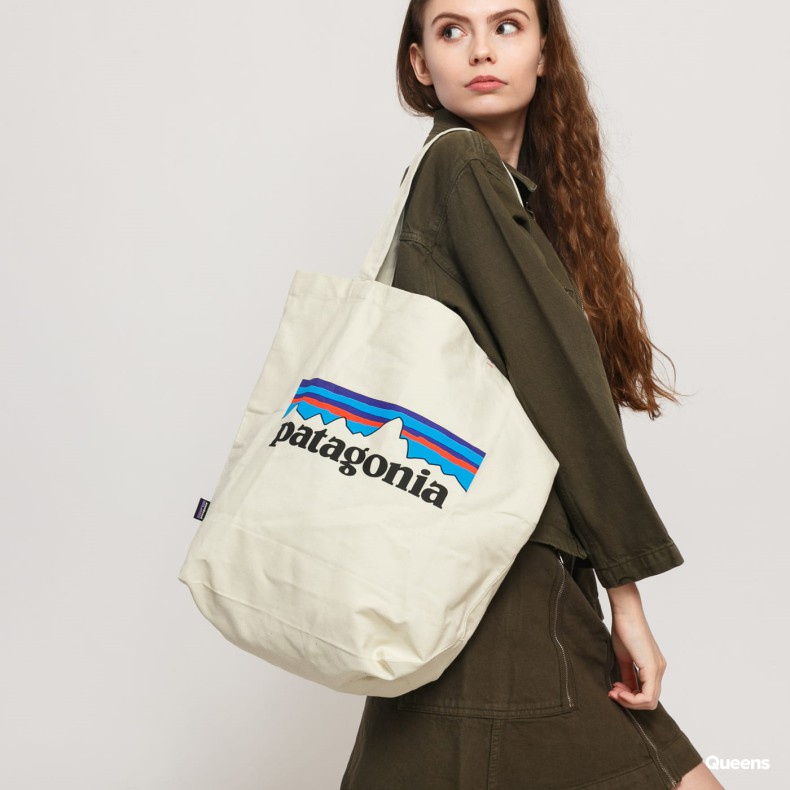 patagonia Market tote 素晴らしい - バッグ