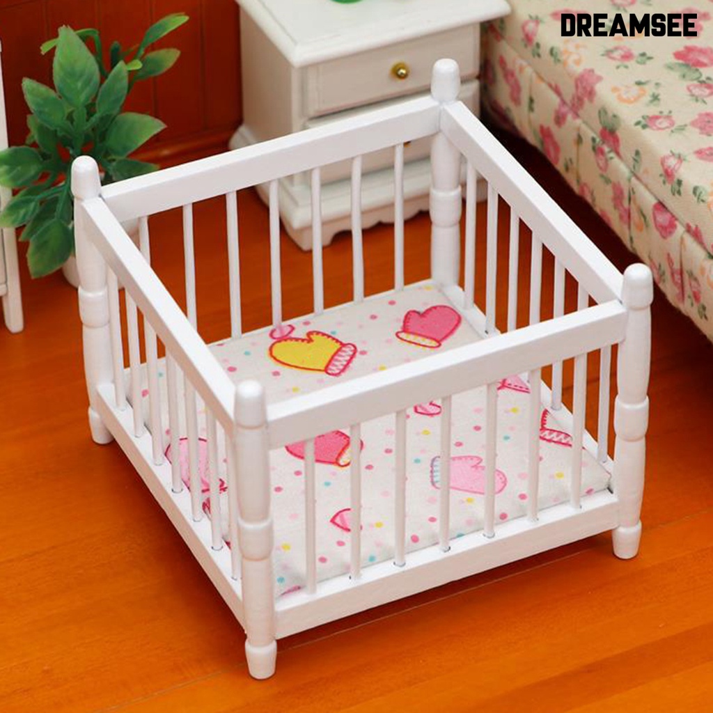 Mini bed for store babies