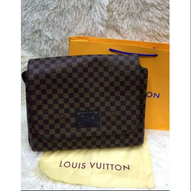 LOUIS VUITTON DISTRICT MM DAMIER SLING BAG