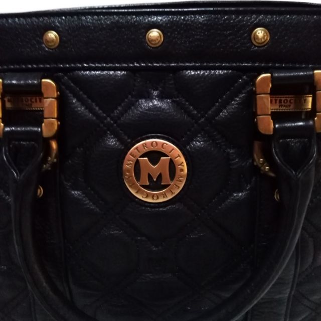 METROCITY Quilted Leather Bag [PRELOVED AUTHENTIC]