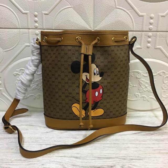 Disney x gucci small best sale bucket bag