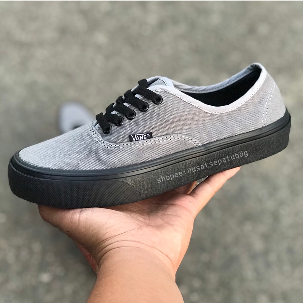 Vans authentic grey black sole sale