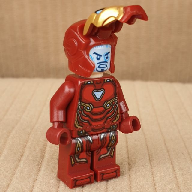 Lego iron man mark best sale 50 minifigure