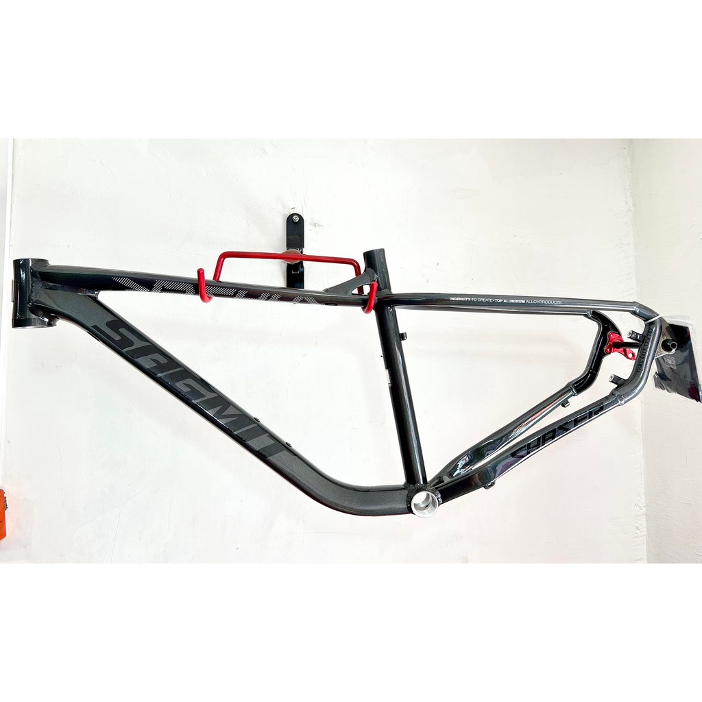 Sagmit discount pilot frame
