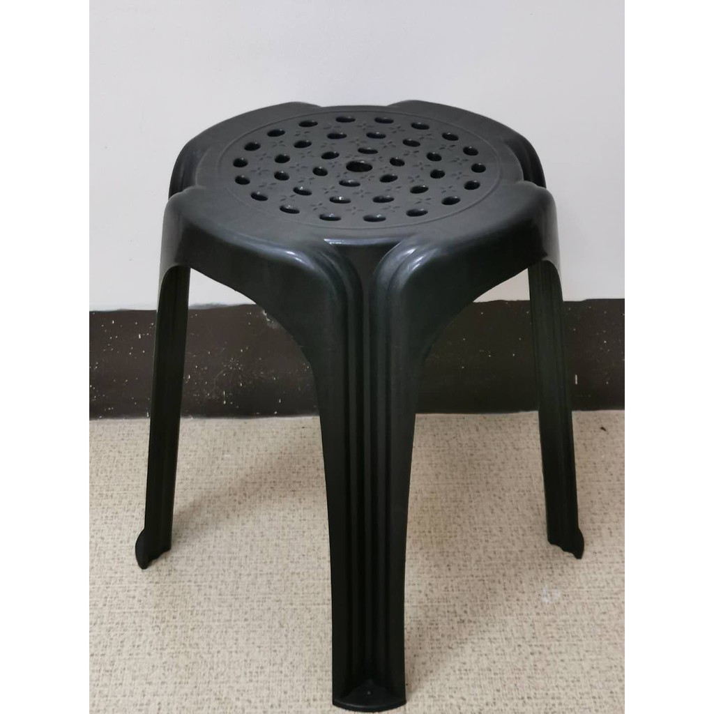 Black best sale plastic stool