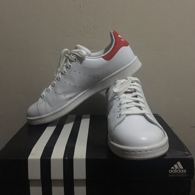 Stan smith red sales tab