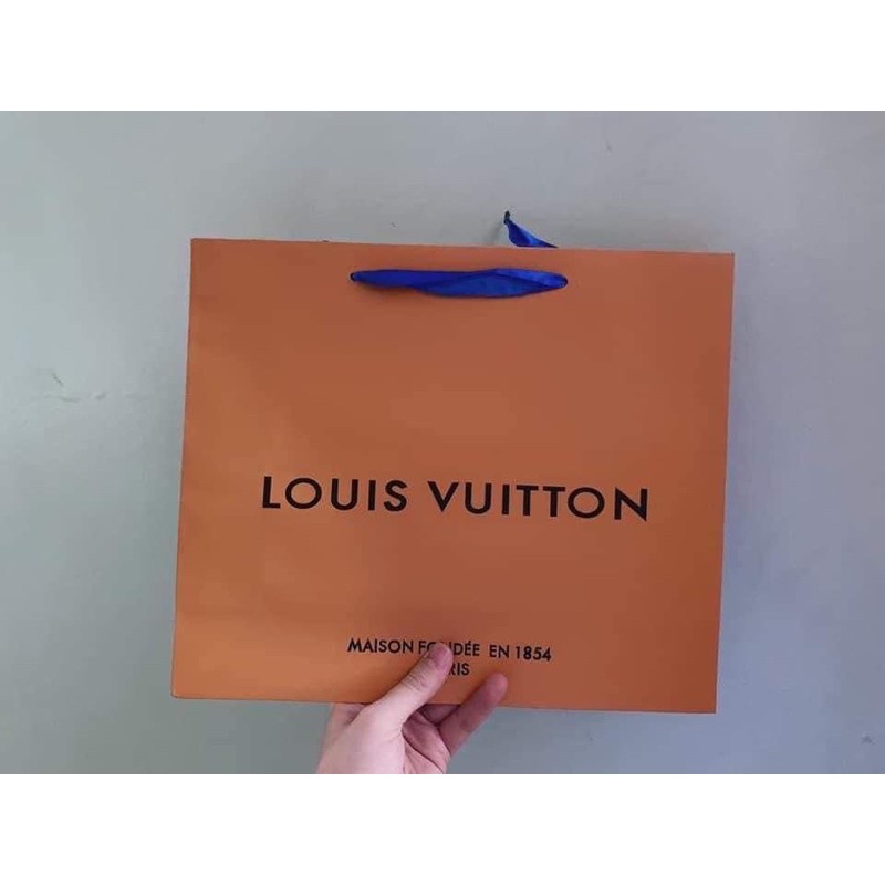 Paper Bag Louis Vuitton