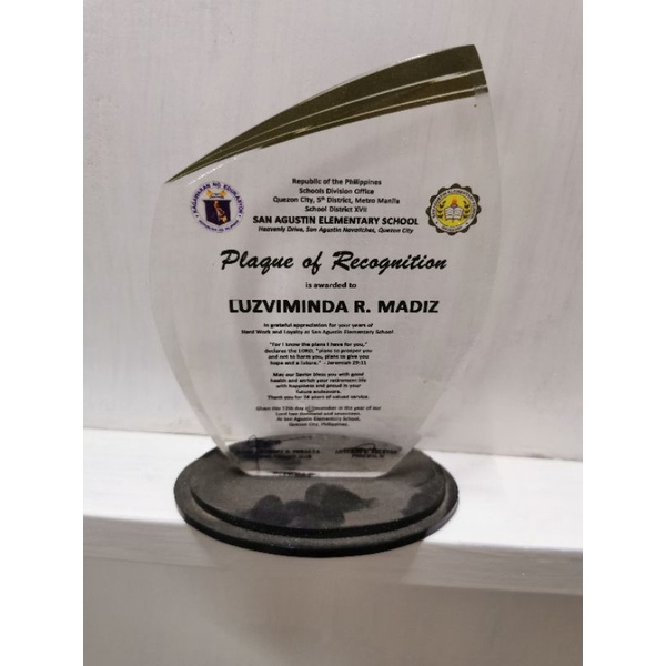 4.5MM ACRYLIC CUSTOMIZED PLAQUE/TROPHY AWARDS PLEASE READ PRODUCT  DESCRIPTION BEFORE PLACING ORDER