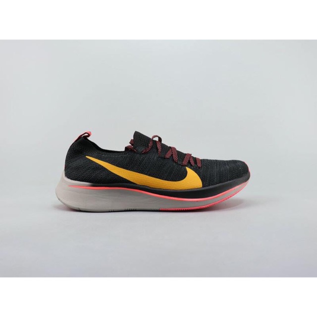 Vaporfly store 4 black