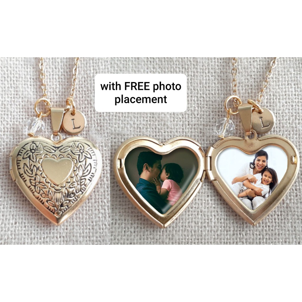 Locket necklace deals with photo inside