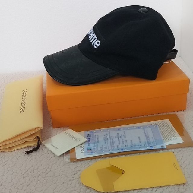 Lv clearance supreme cap