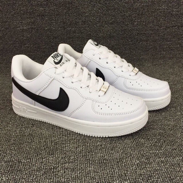 Mens white hot sale sneakers nike