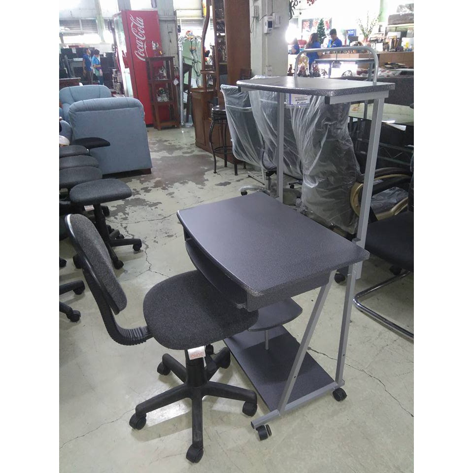 Computer table and chair 2024 for sale