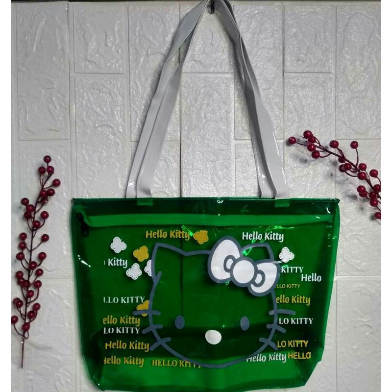 Hello kitty hot sale beach bag