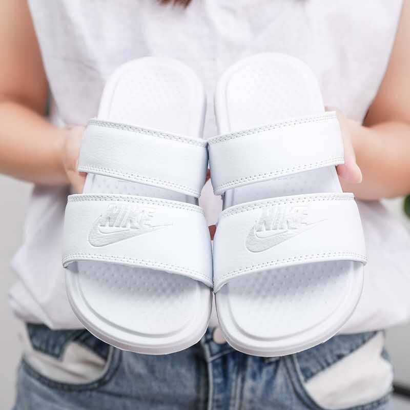 Nike benassi duo ultra on sale white