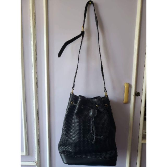 louis quatorze bucket bag