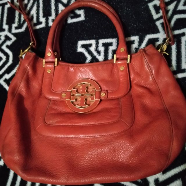 Tory burch amanda hobo on sale bag