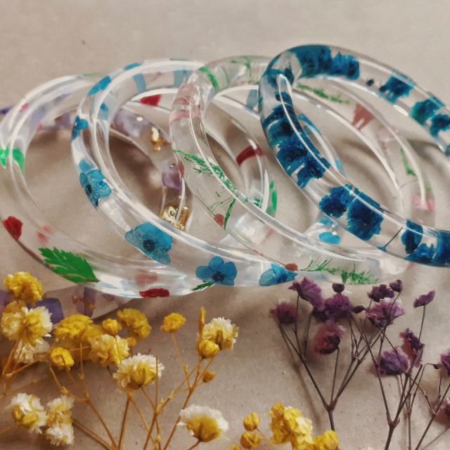 Resin bracelet on sale