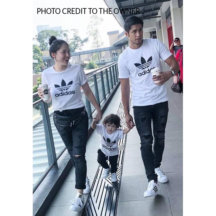 Couple store adidas shirt