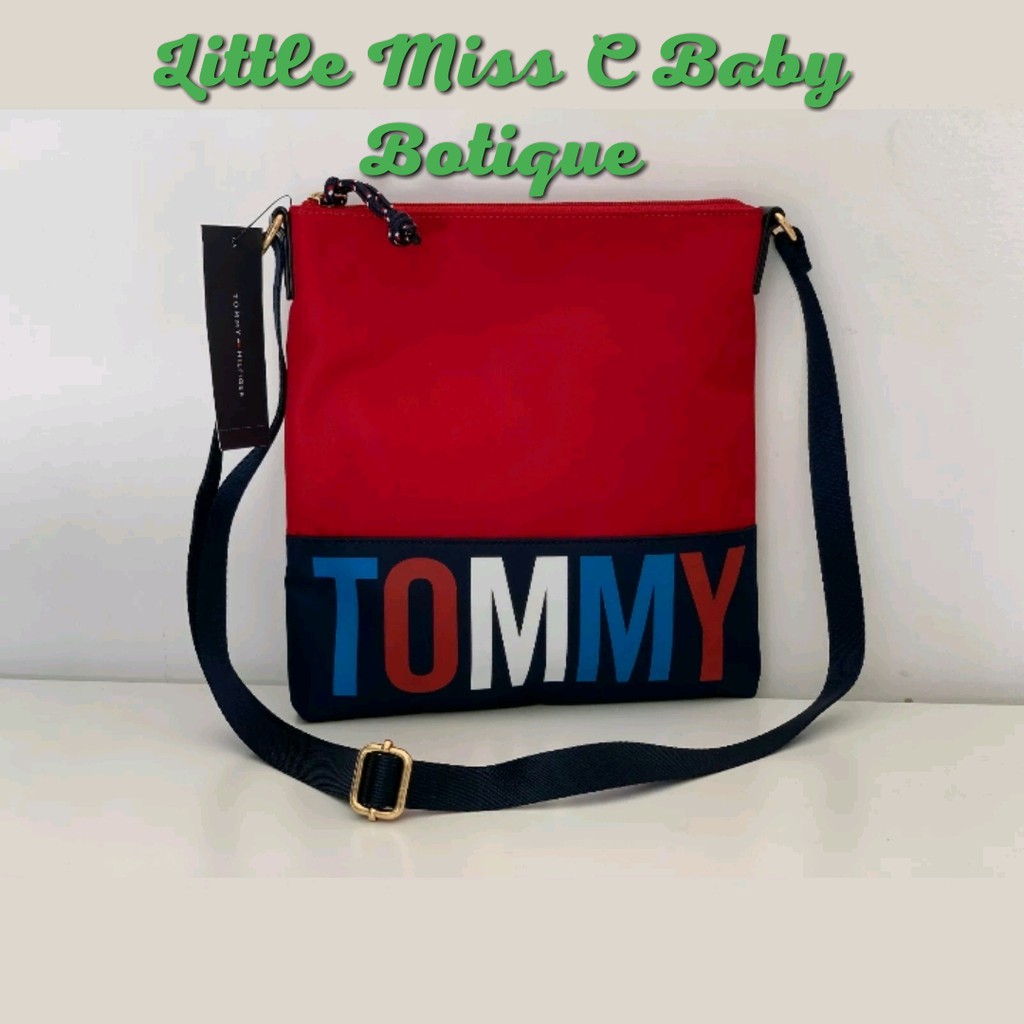 Tommy hilfiger chest on sale bag