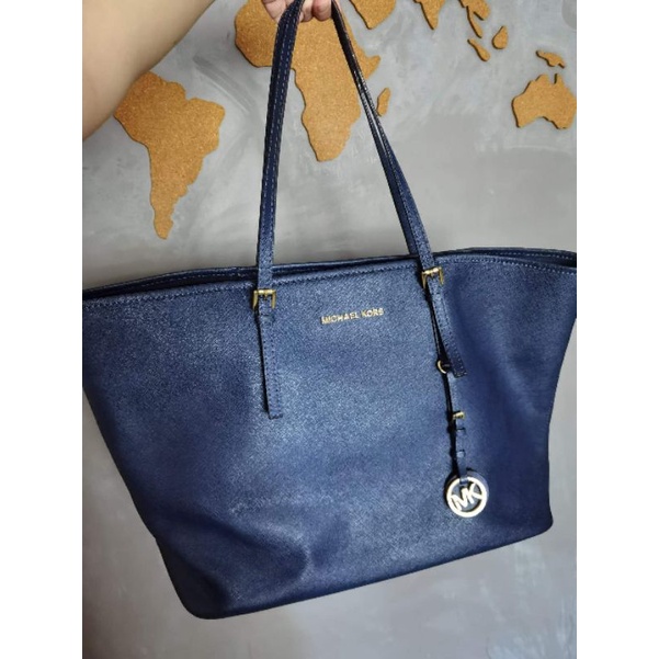 Michael kors cheap blue clutch