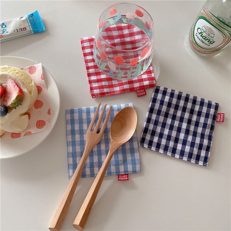 Ins simple square cotton and linen cloth art cup mat Japanese double layer heat  insulation mat food setting background
