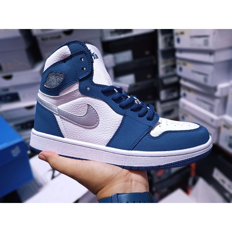 Jordan 1 hotsell navy blue