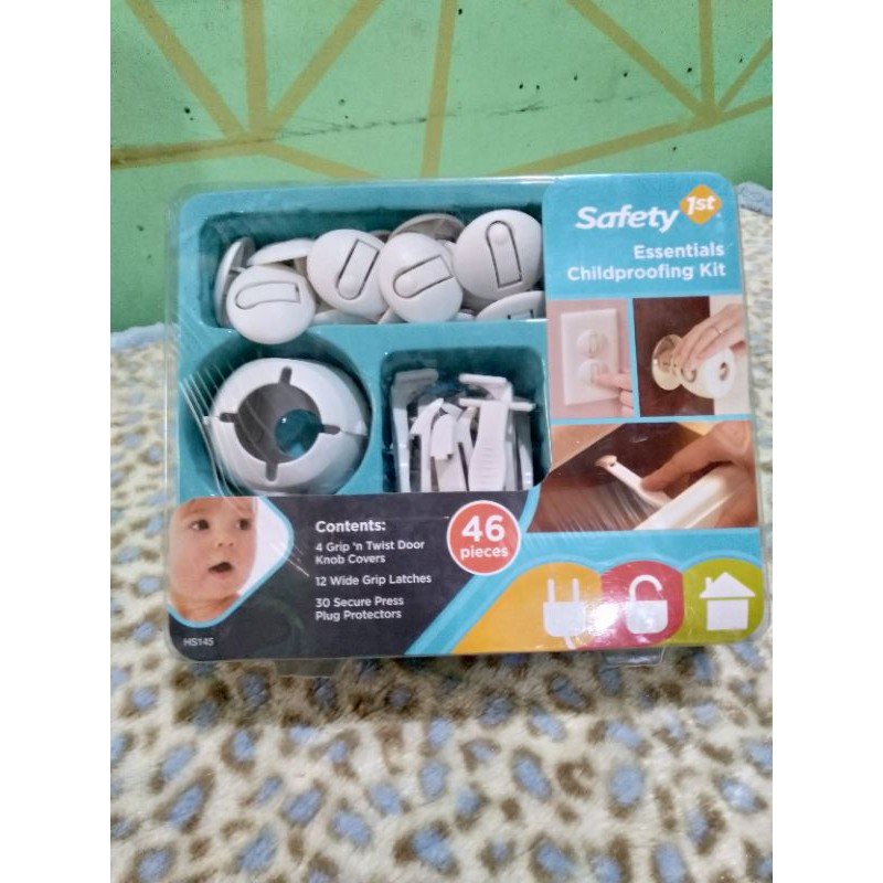 Safety first best sale essentials childproofing kit