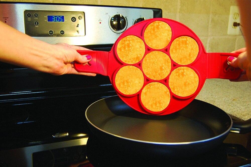 4 in 1 Pancake Moulder Silicone  Pancake maker, Perfect pancakes, Pancake  molds